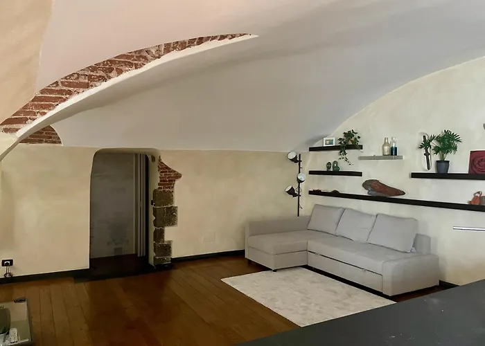 Charming 16th-century Flat In The Heart Of * Genua